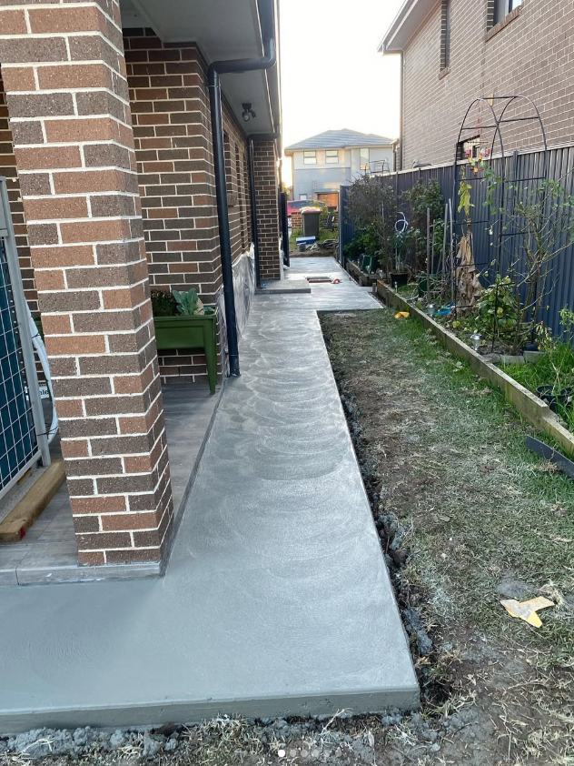 Side path